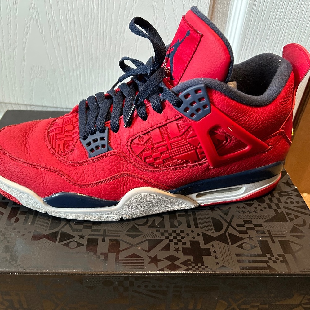 AIR JORDAN 4 RETRO 'FIBA'